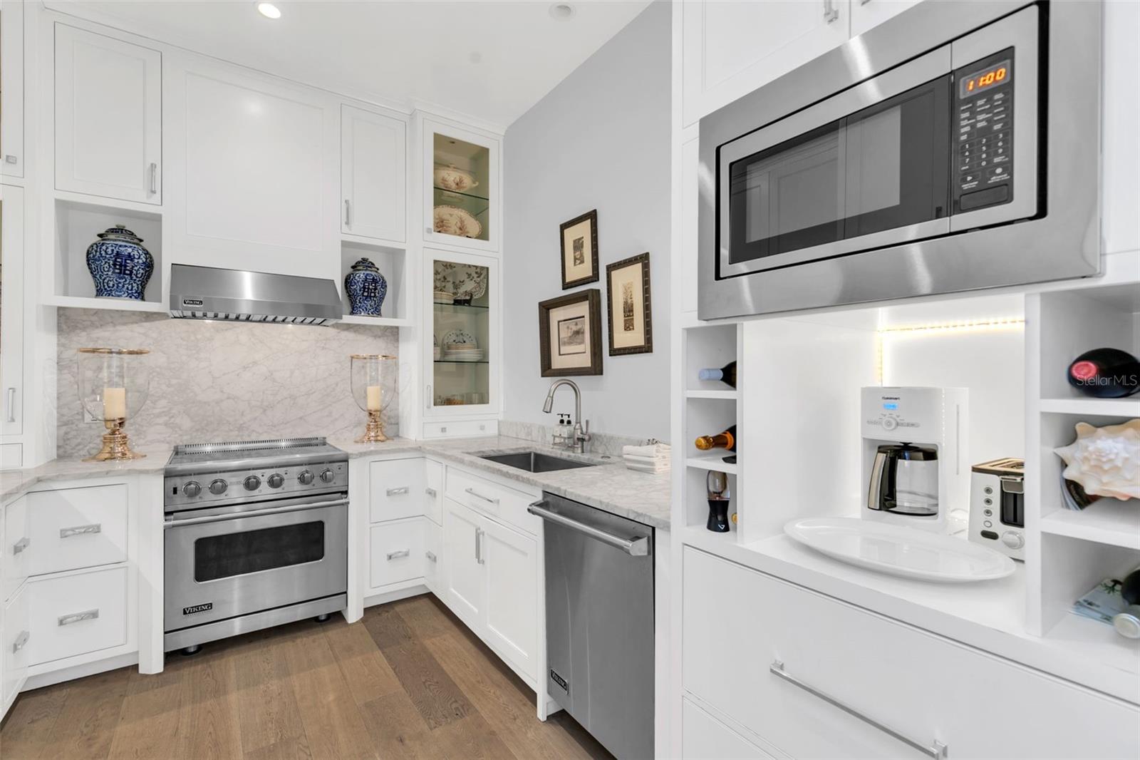 ALABAMA CONDO - Residential