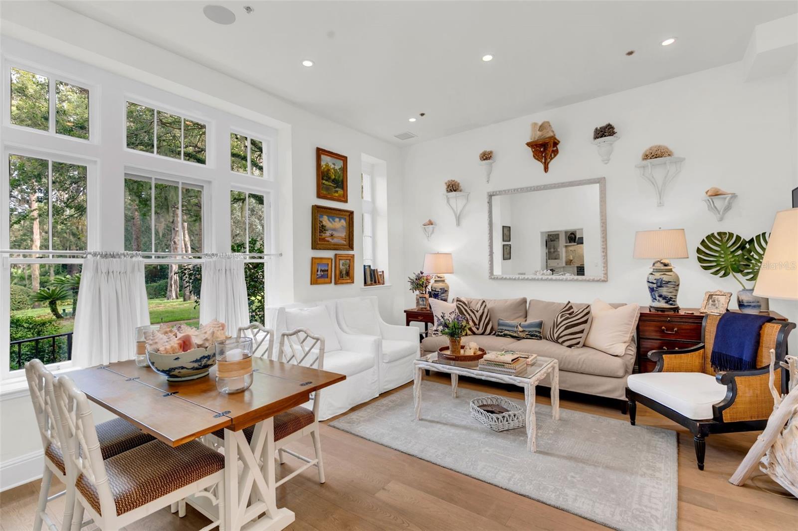 ALABAMA CONDO - Residential