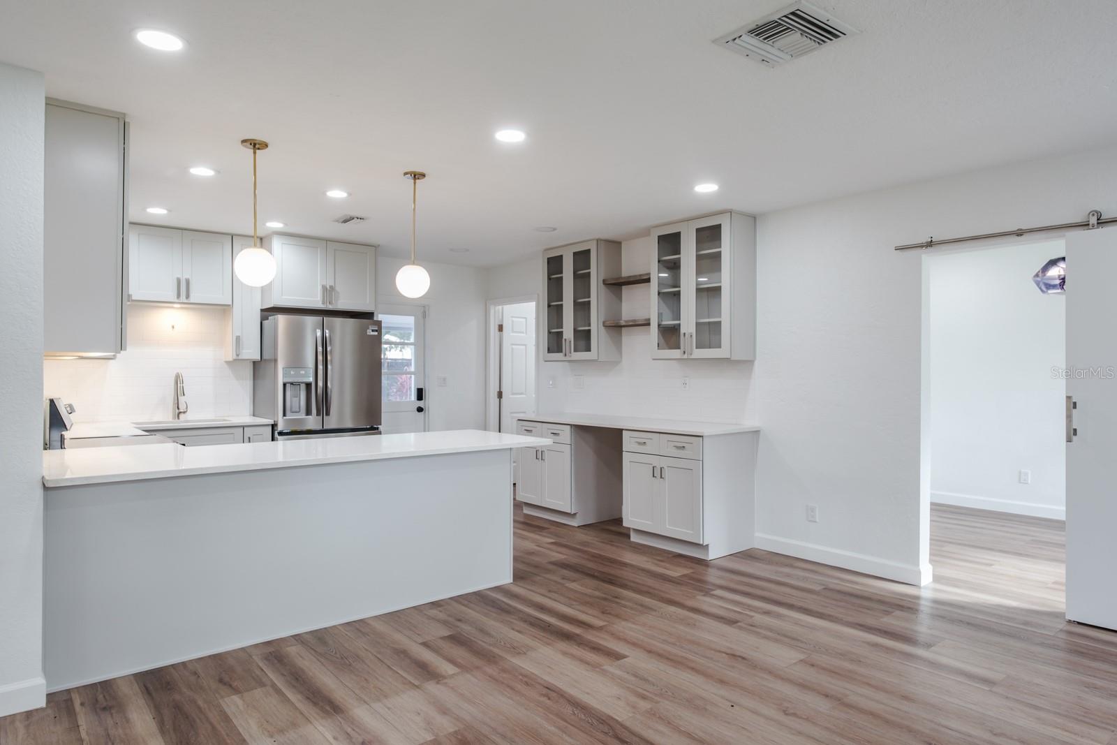 SNELL SHORES - Residential Lease