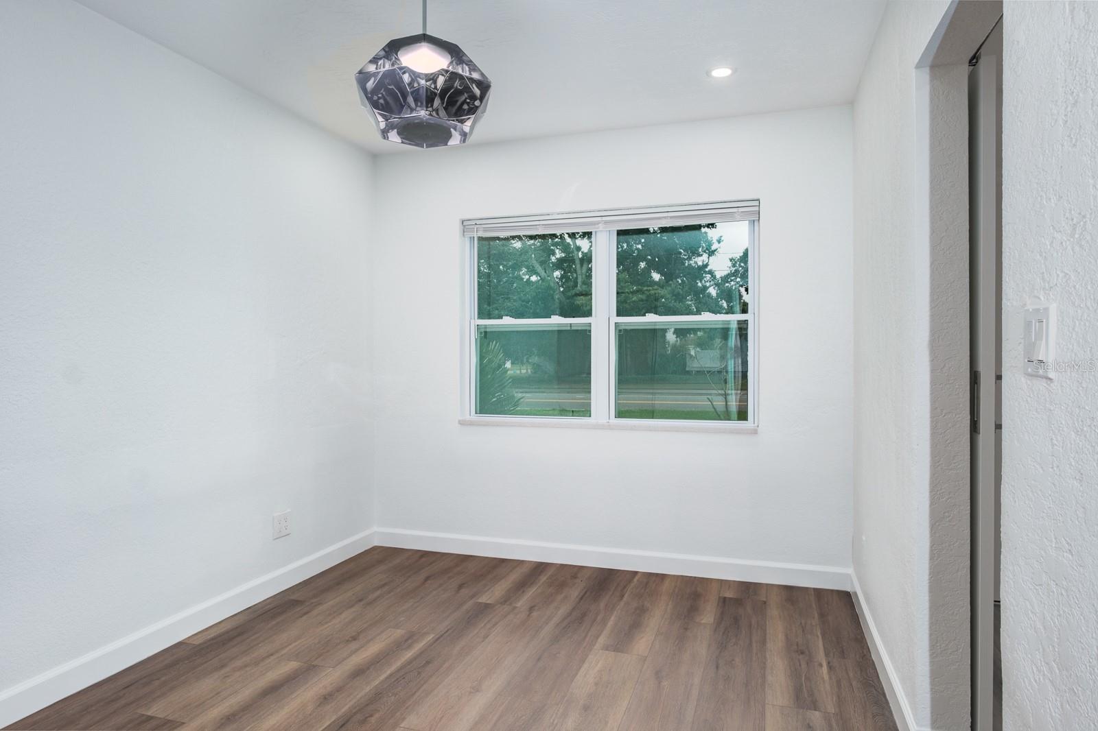 SNELL SHORES - Residential Lease