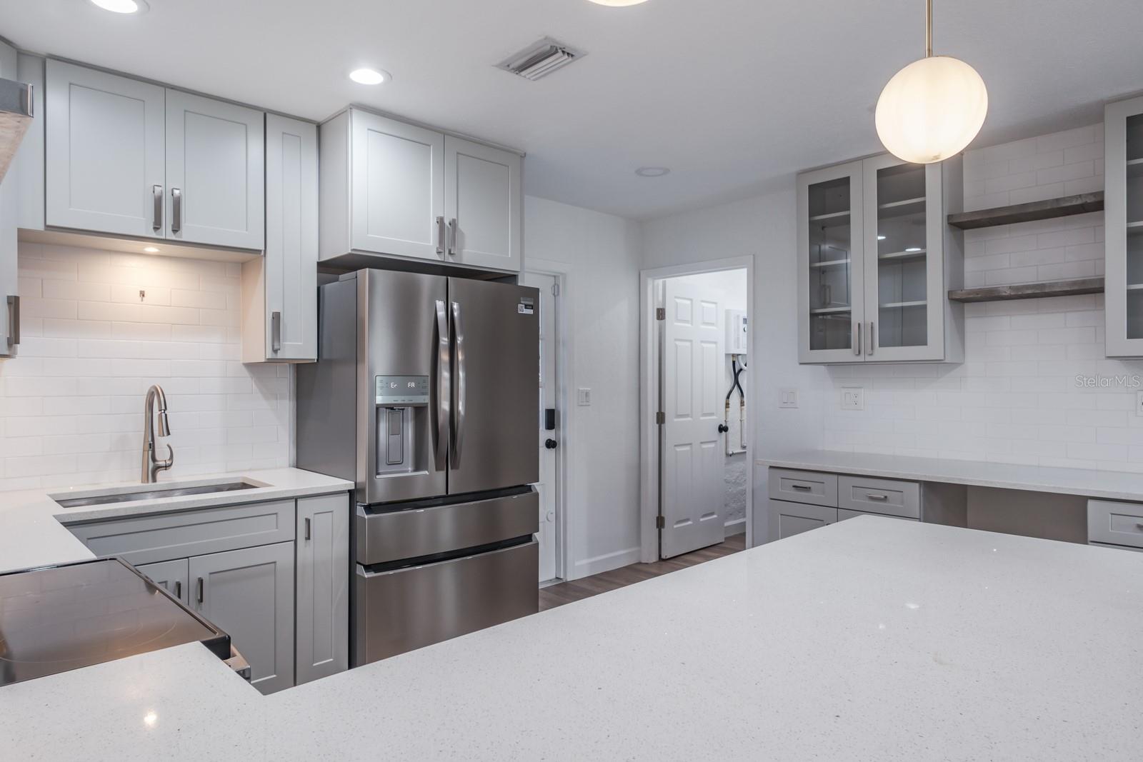 SNELL SHORES - Residential Lease