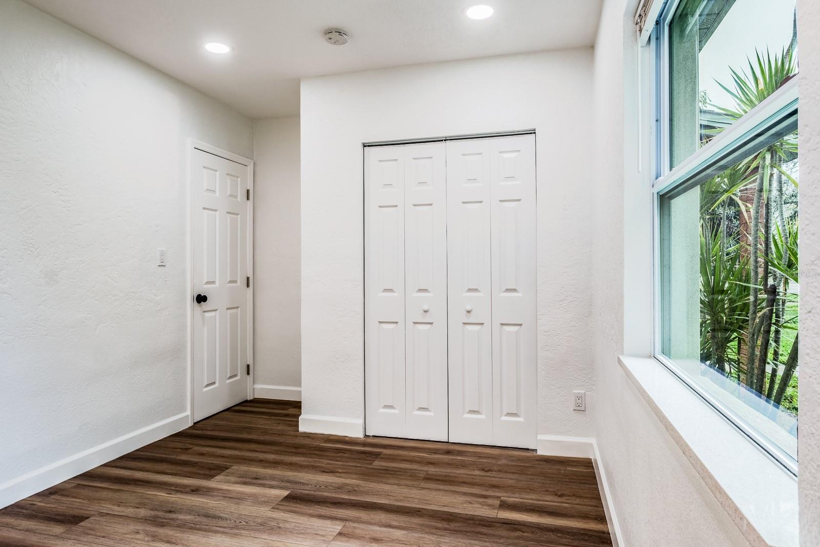 SNELL SHORES - Residential Lease