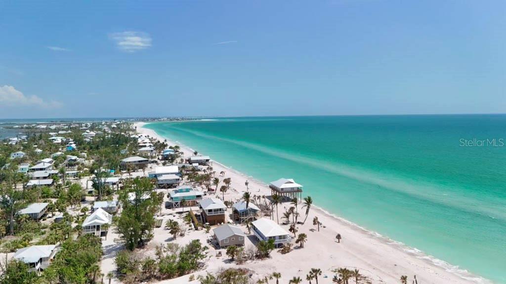 BANYAN BAYOU CONDO - Land