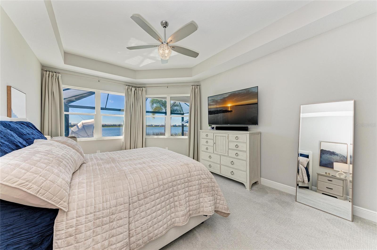 LAKEHOUSE COVE/WATERSIDE PH 4 - Residential