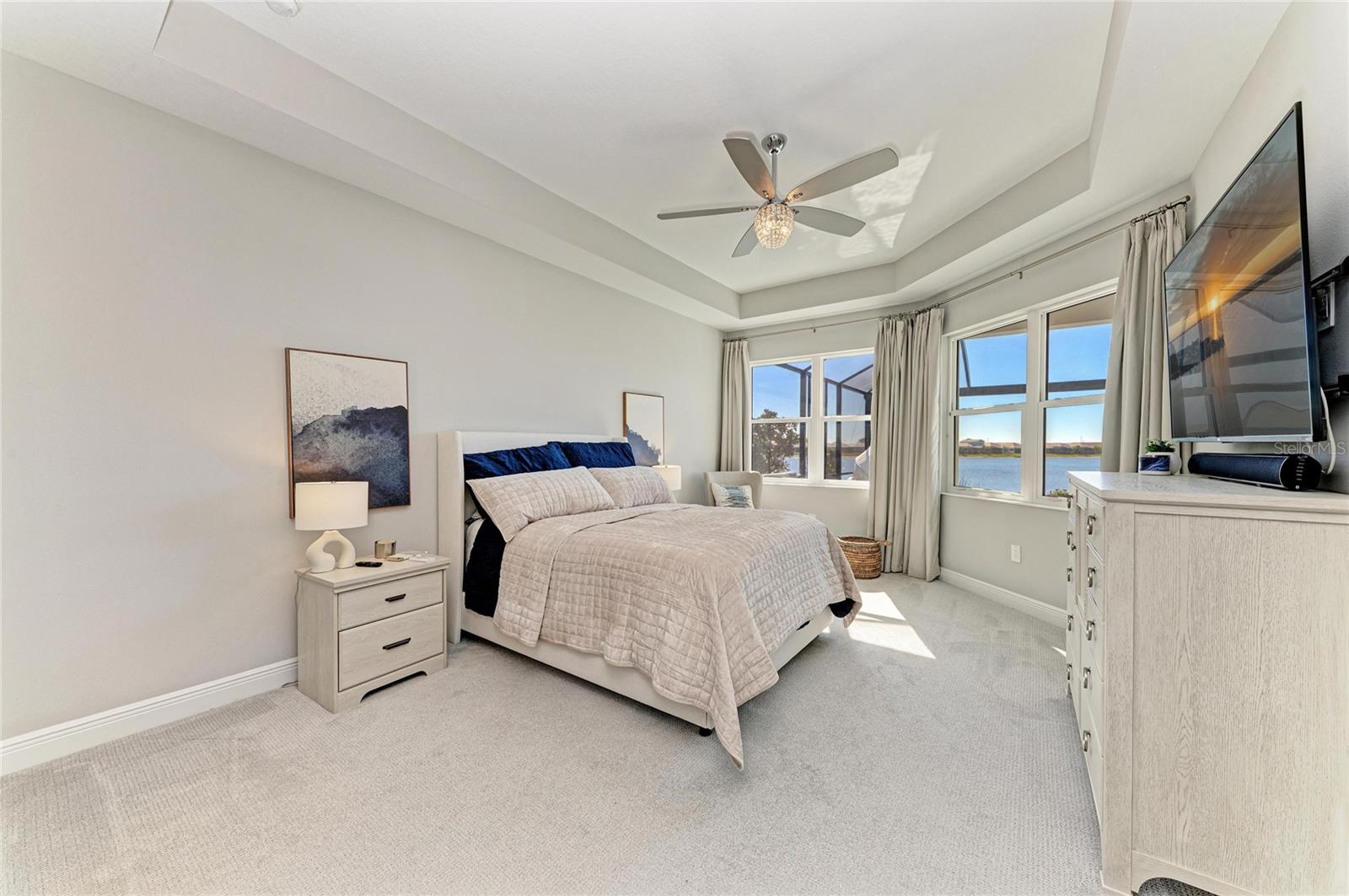 LAKEHOUSE COVE/WATERSIDE PH 4 - Residential