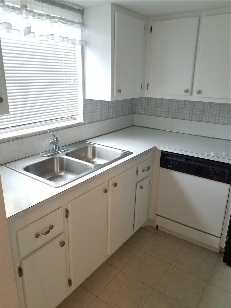 SABAL PALM GARDENS PH I - Residential Lease