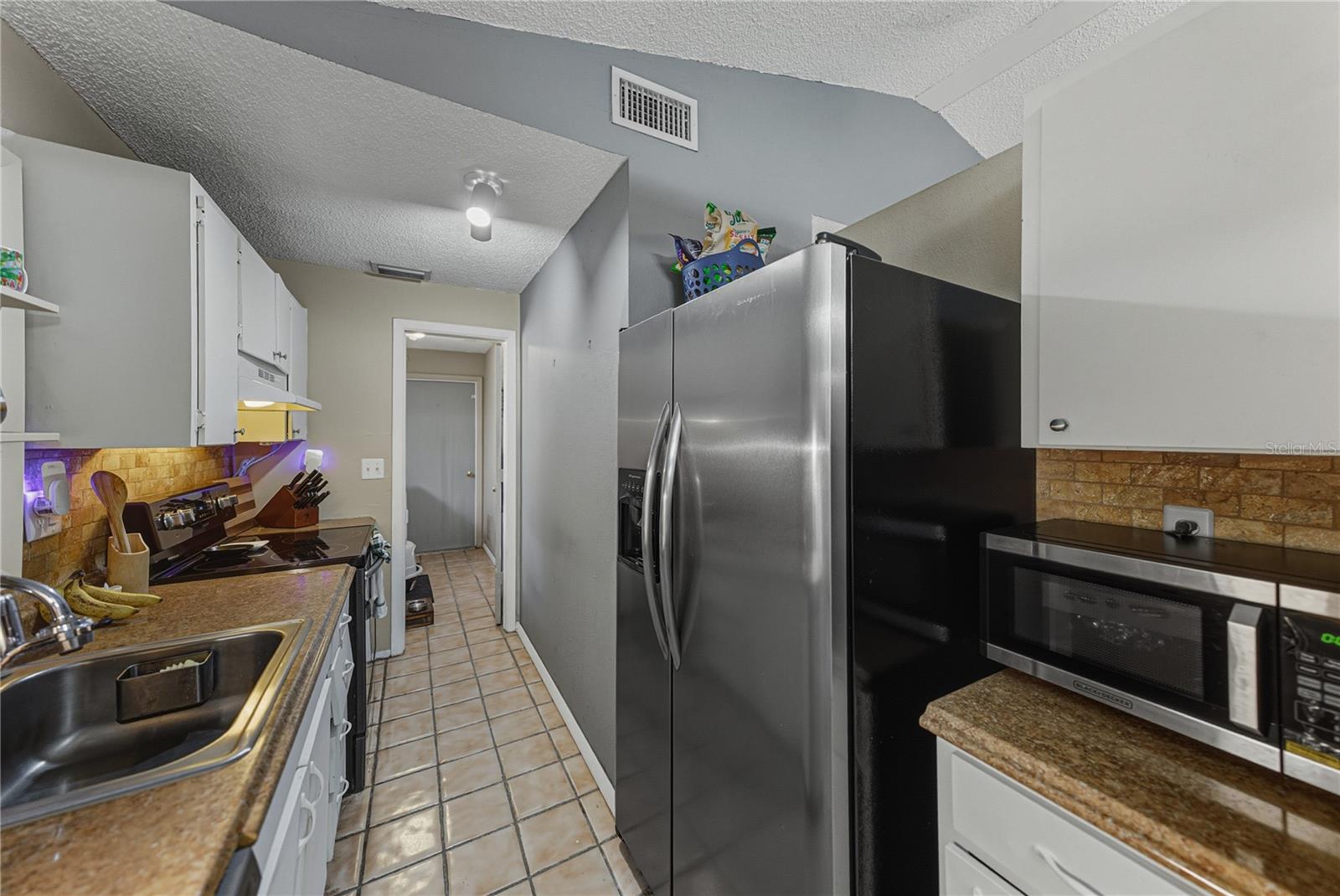 VENICE ESTATES - Residential