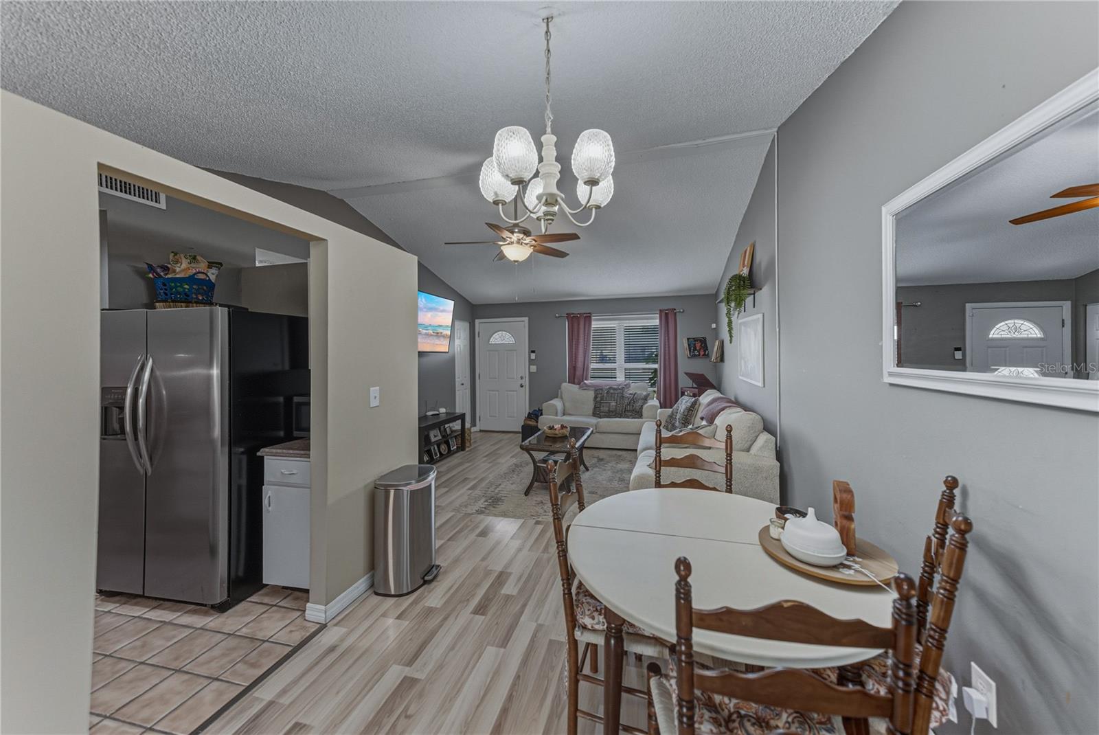 VENICE ESTATES - Residential