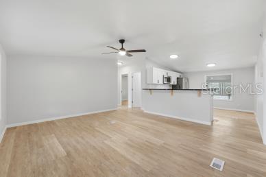 COUNTRY KNOLL - Residential