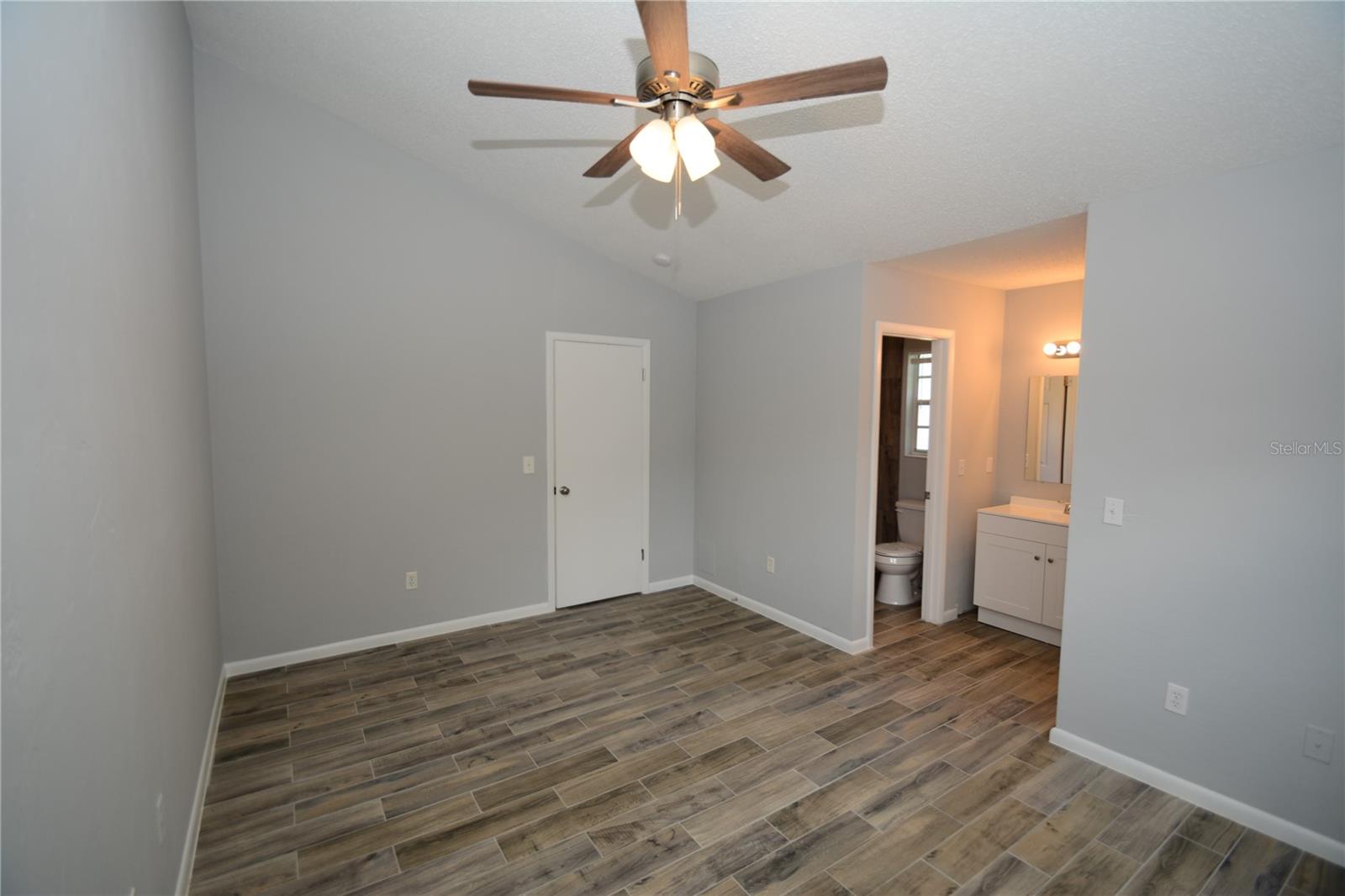 INDIAN TRAILS - Residential Lease