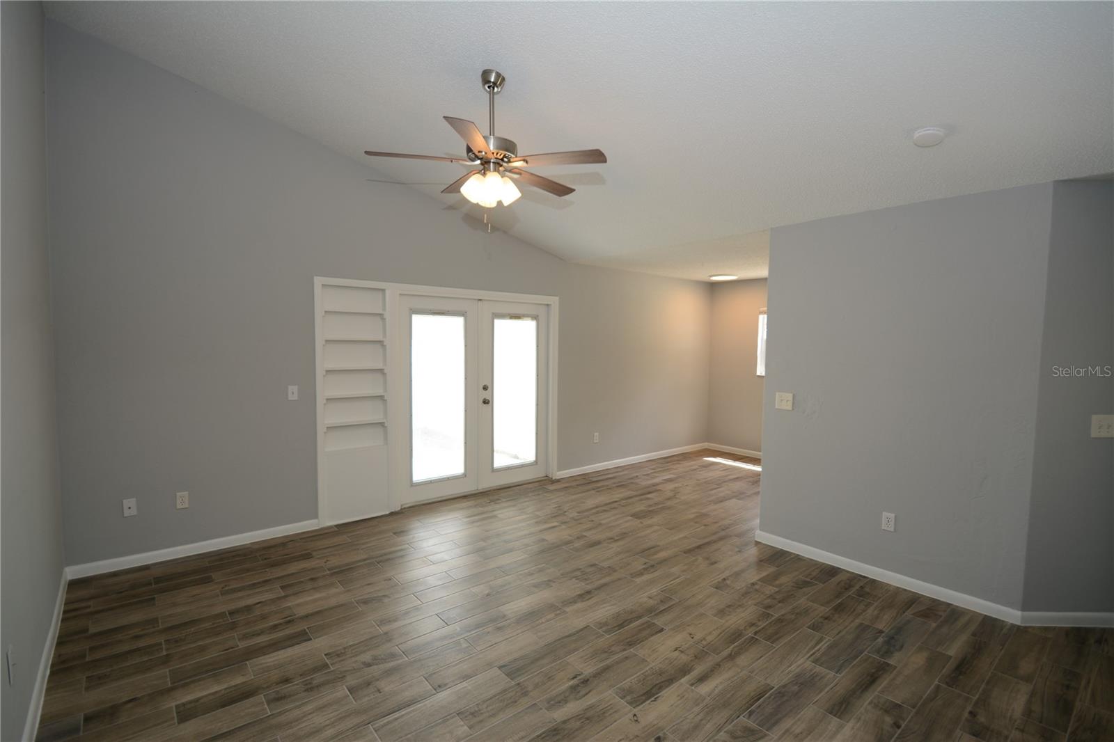 INDIAN TRAILS - Residential Lease