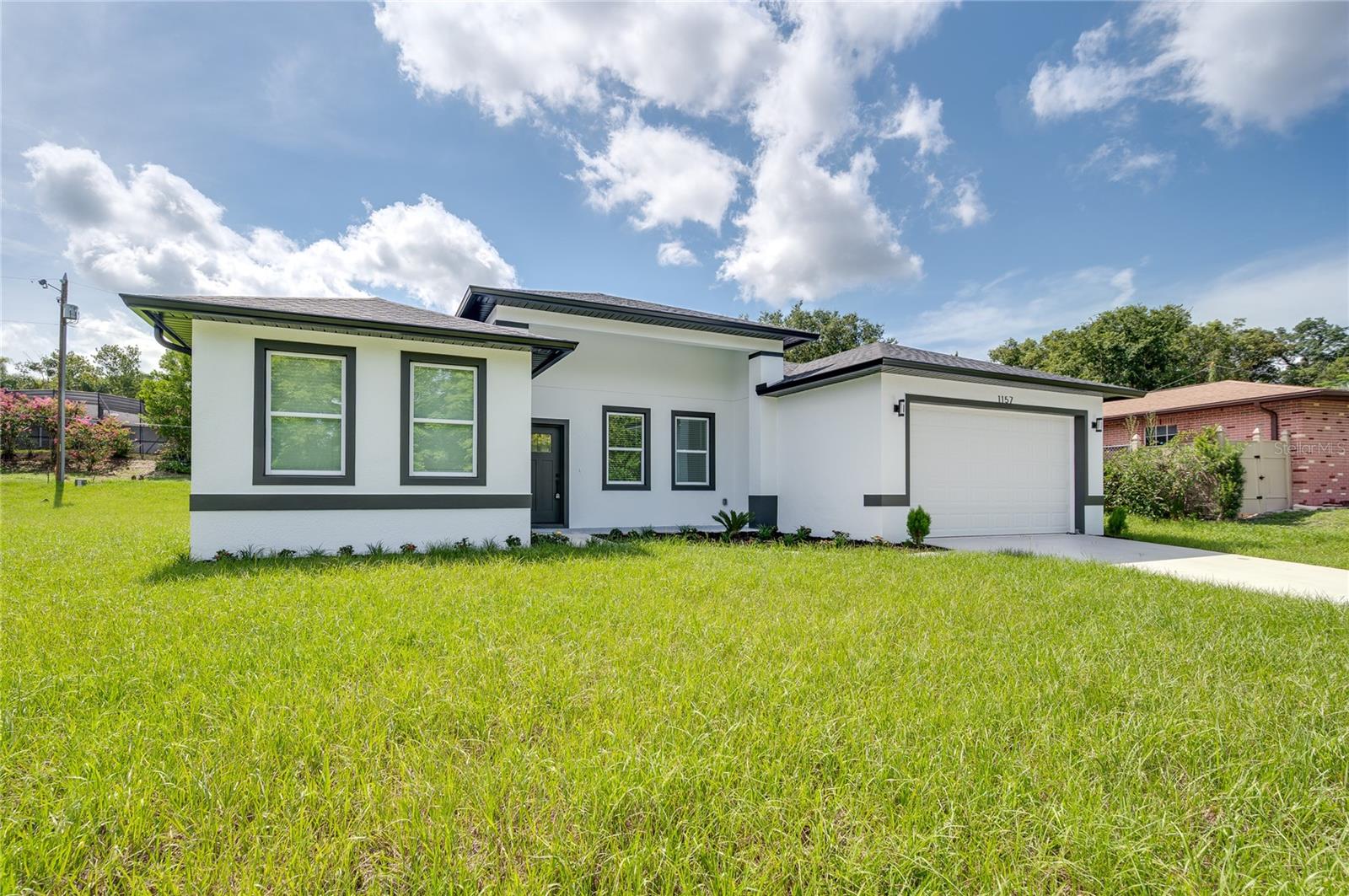 1157 W HANCOCK DRIVE