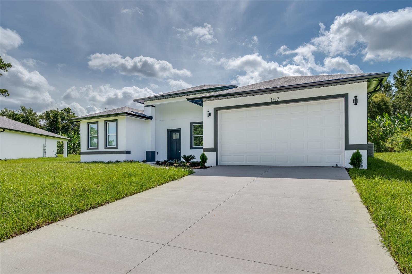 1157 W HANCOCK DRIVE