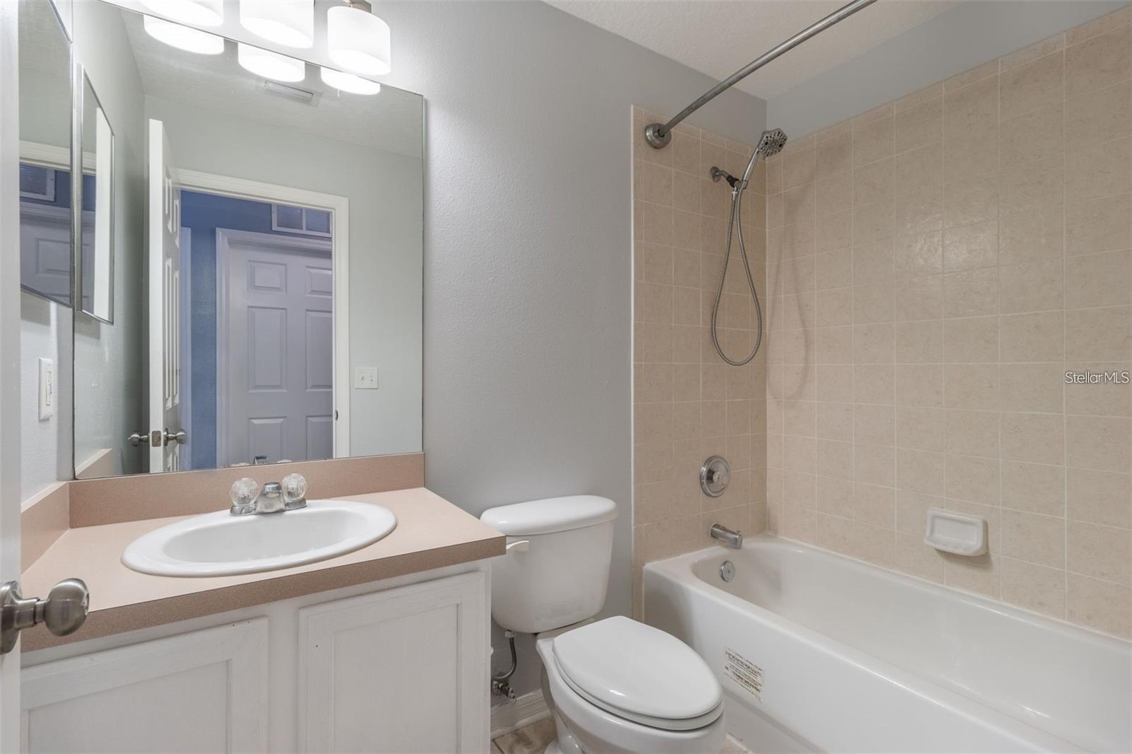 BALLANTRAE VILLAGE 01 - Residential
