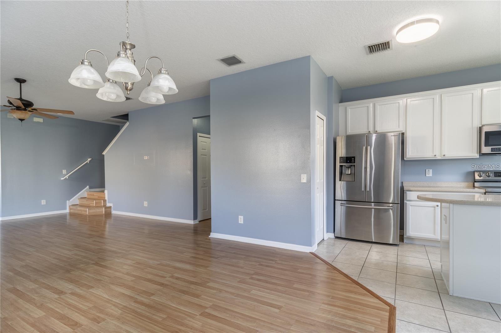 BALLANTRAE VILLAGE 01 - Residential