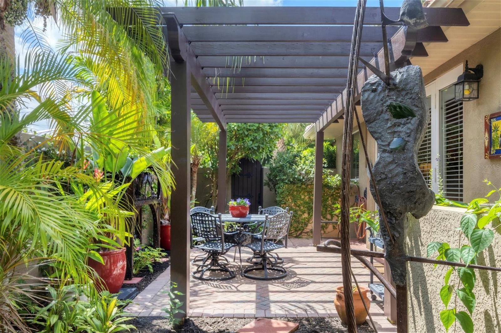 GRANADA - Residential