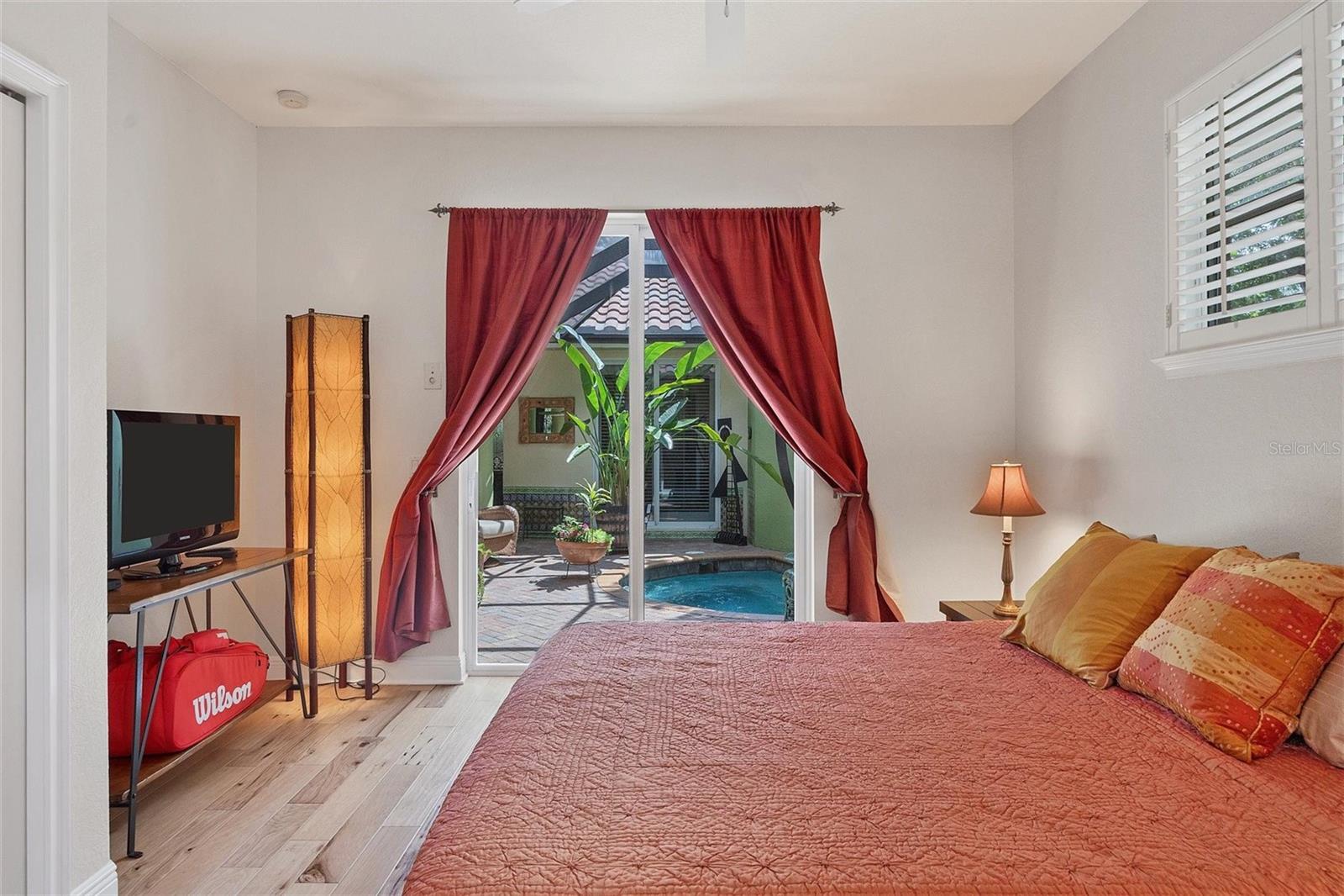 GRANADA - Residential