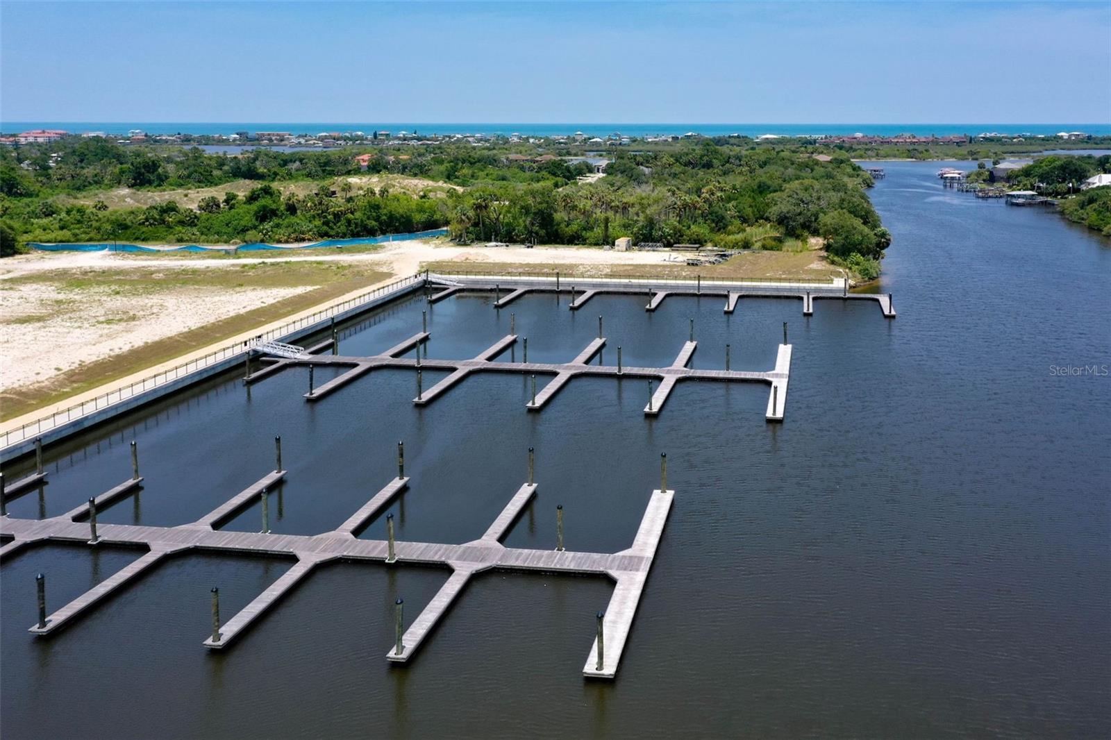 MARINA DEL PALMA - Residential