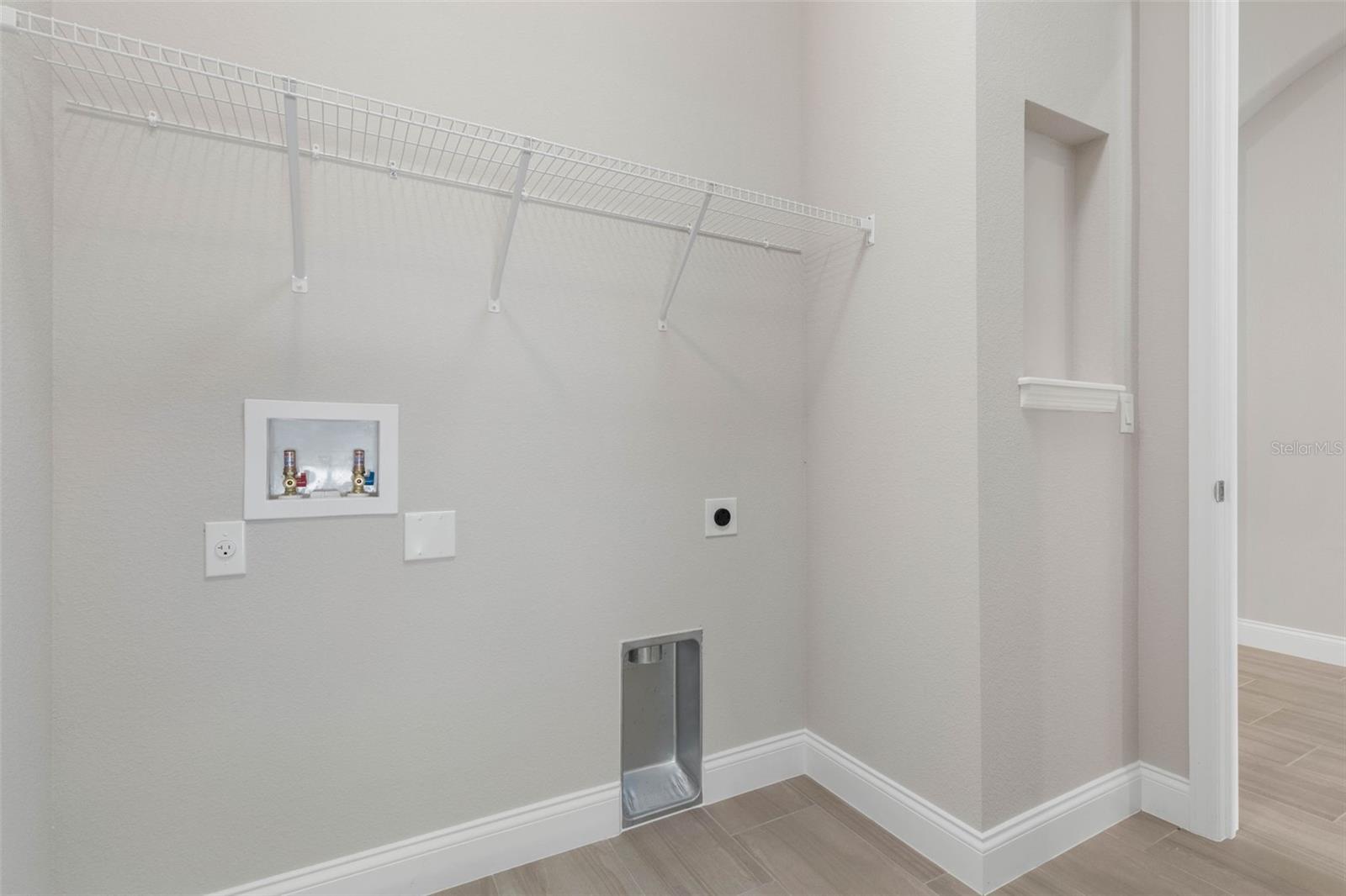 MARINA DEL PALMA - Residential