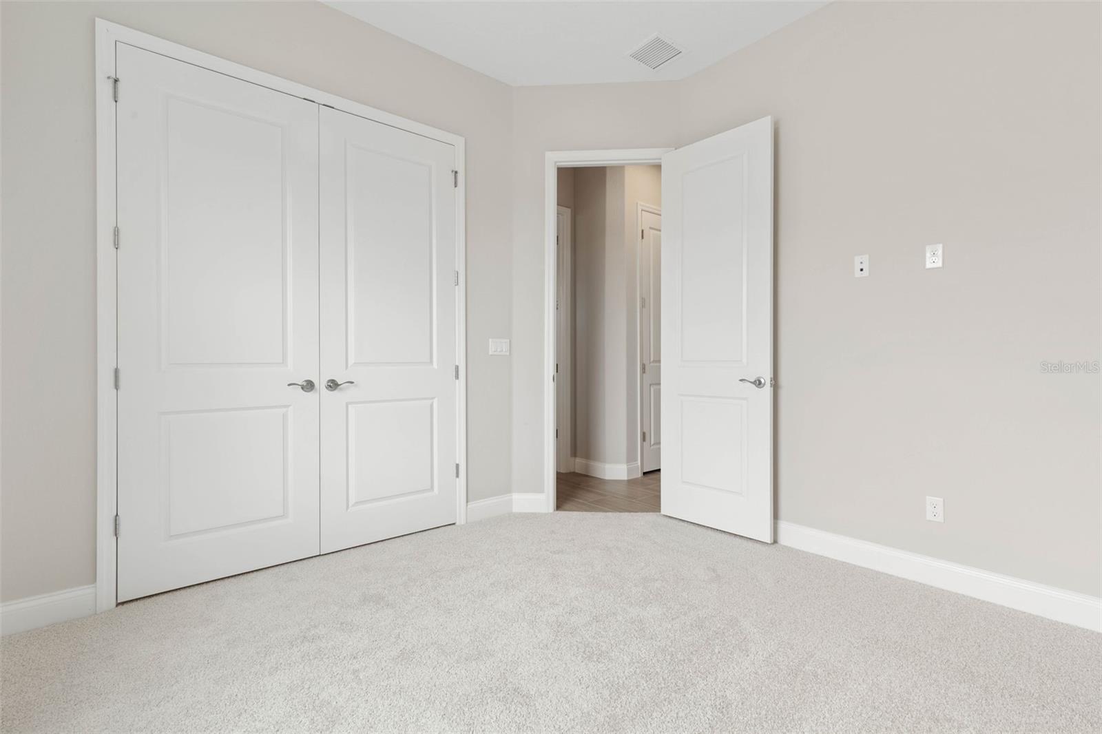 MARINA DEL PALMA - Residential