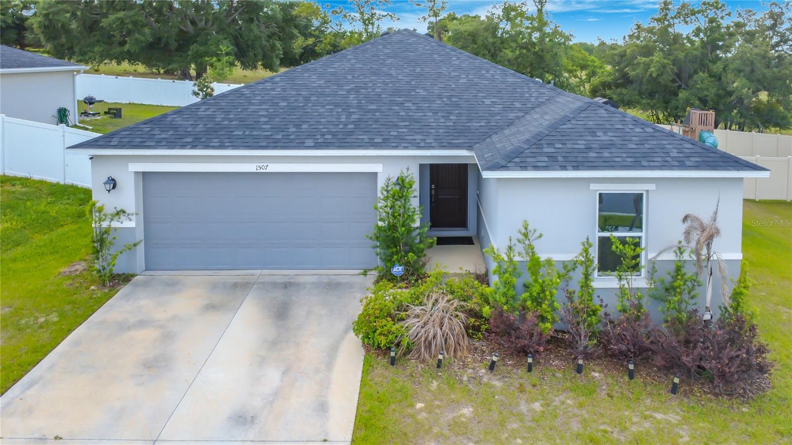 1507 GERANIUM DRIVE