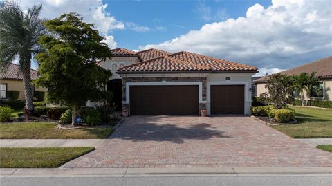 Photo of 20373 Granlago Drive, Venice, FL 34293 (MLS # N6140916)