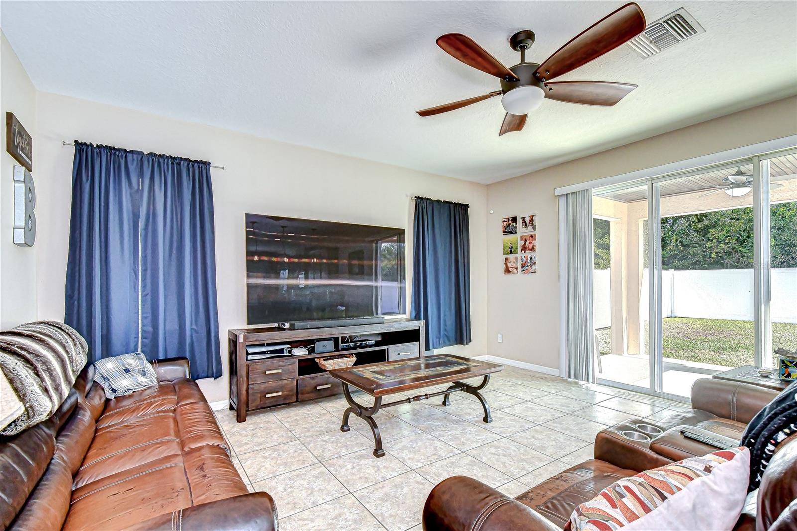 RIVERVIEW MEADOWS - Residential