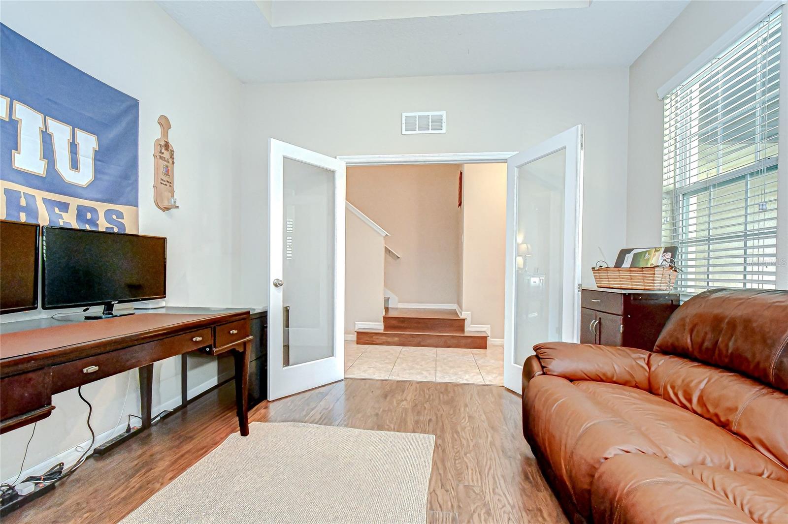 RIVERVIEW MEADOWS - Residential