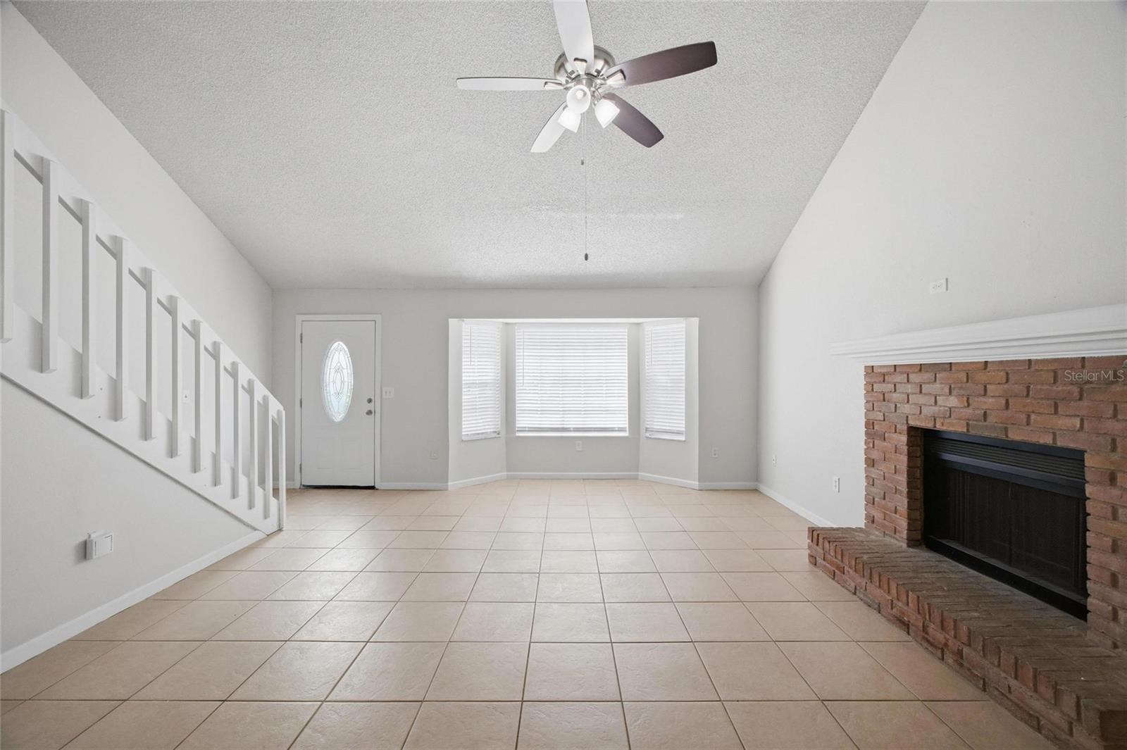 BLOOMINGDALE SEC W - Residential