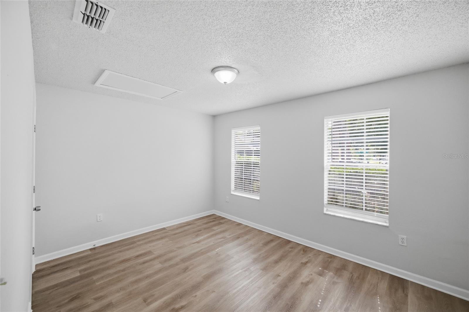 BLOOMINGDALE SEC W - Residential