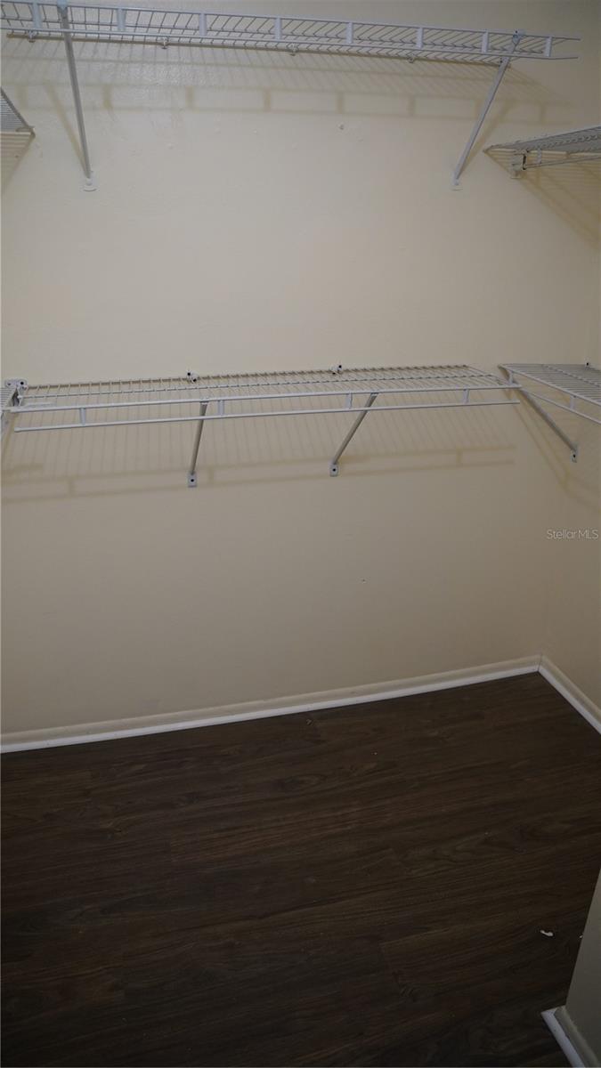 THE OAKS UNIT 1 A CONDO - Residential Lease