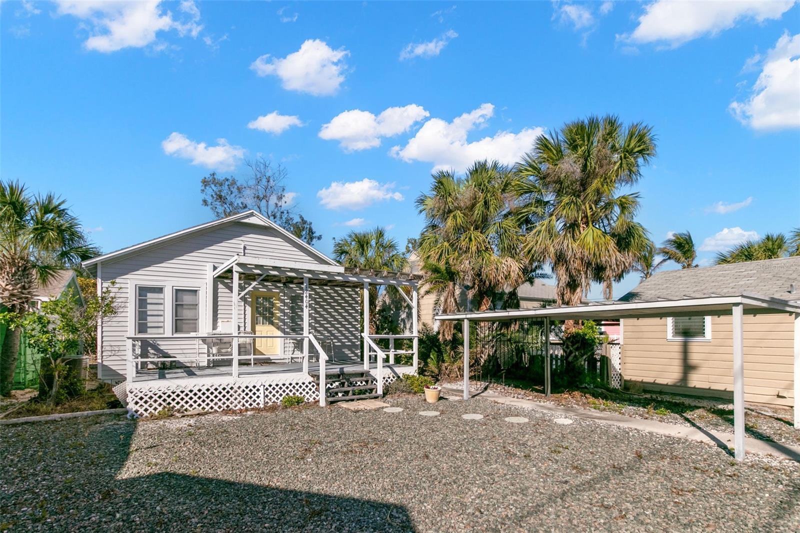 12404 SUNSHINE LANE