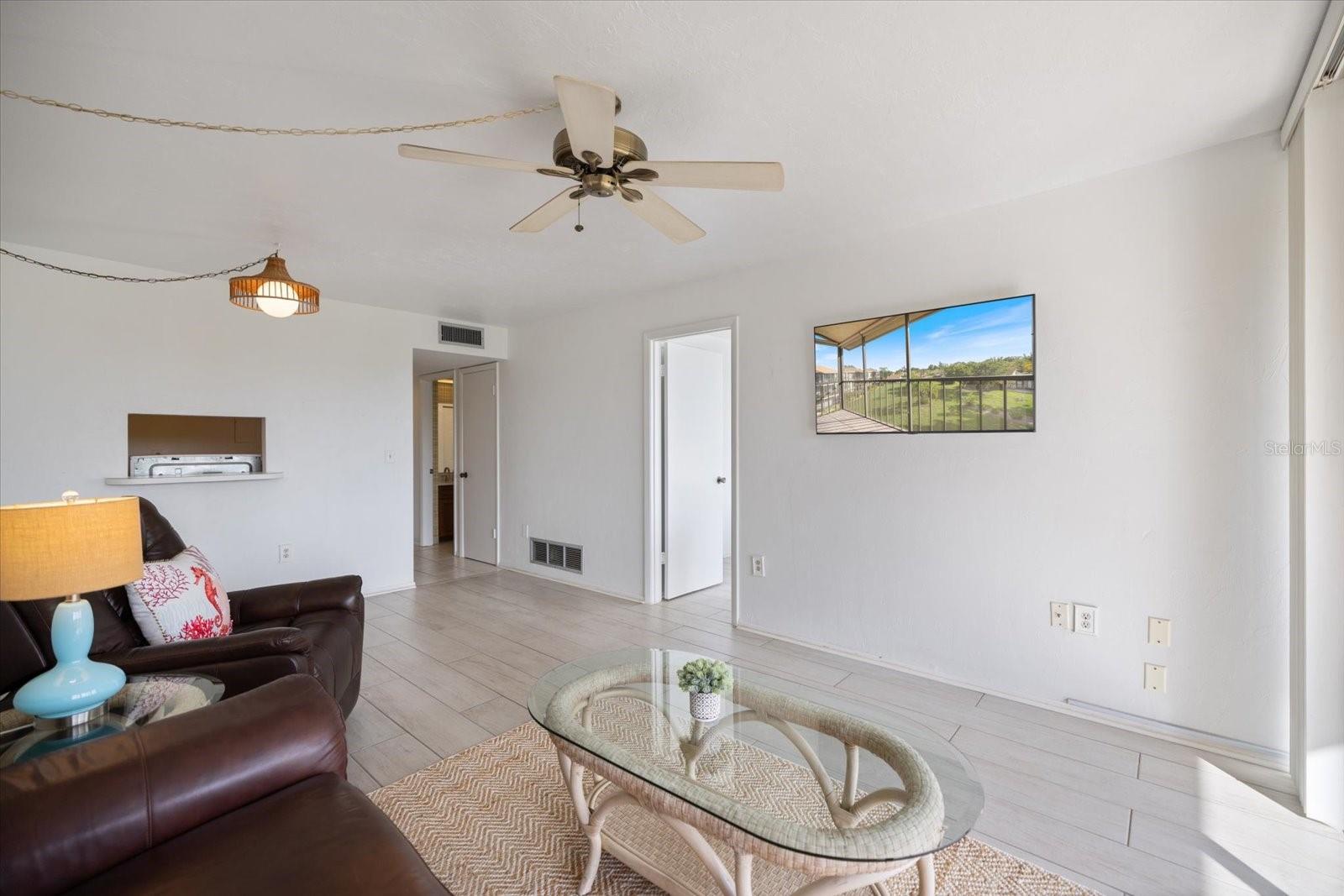 618 BIRD BAY DRIVE S 317