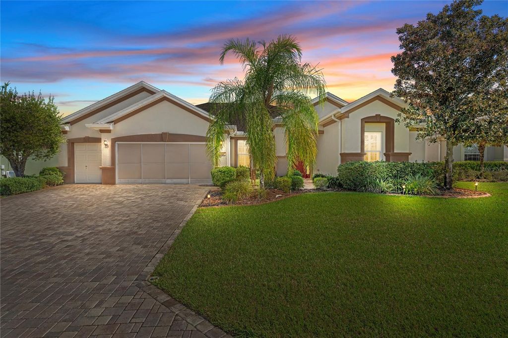 Photo of 9443 SW 71st Loop, Ocala, FL 34481 (MLS # OM712288)