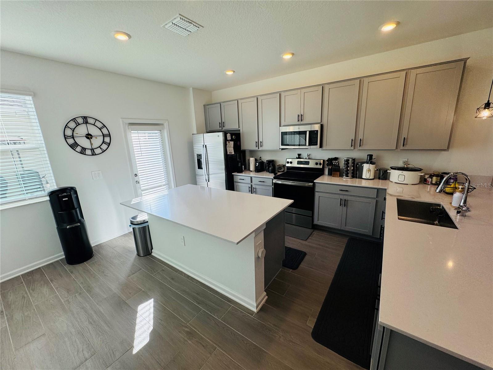 STOREY GROVE PH 4 - Residential Lease