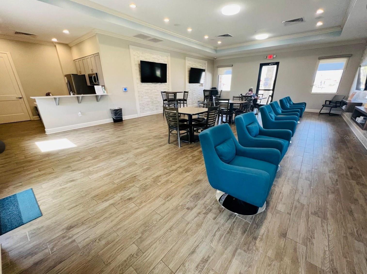 STOREY GROVE PH 4 - Residential Lease