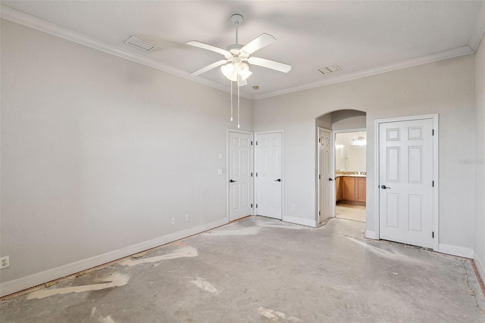 THE VILLAS AT GREEN GATE - Residential