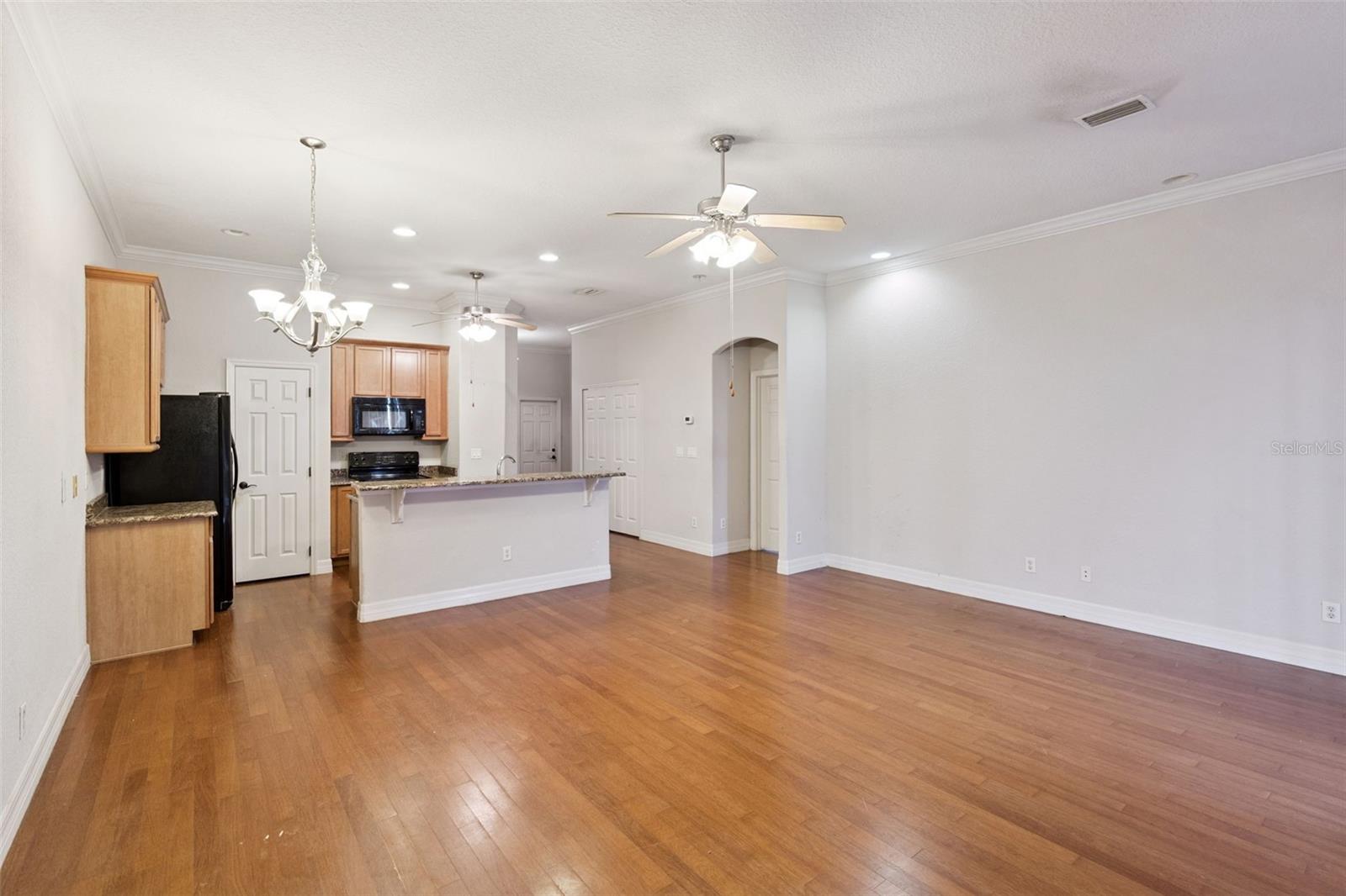 THE VILLAS AT GREEN GATE - Residential