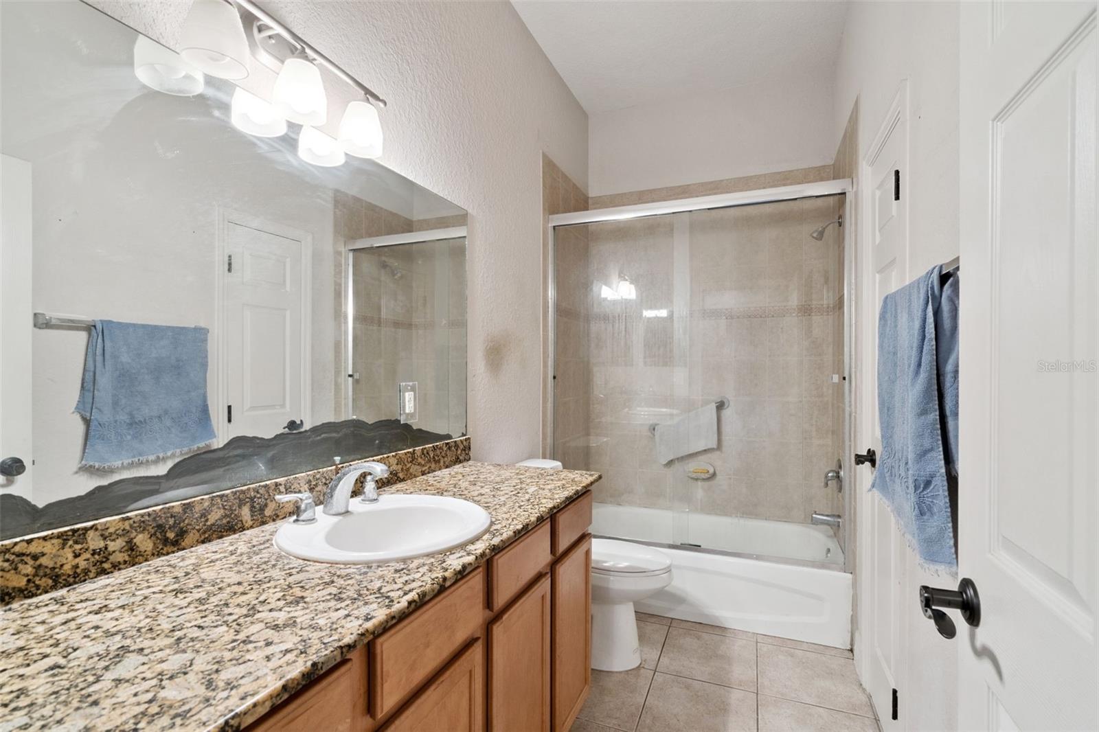 THE VILLAS AT GREEN GATE - Residential