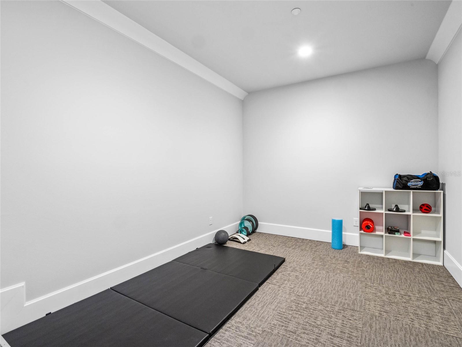 BALDWIN PARK UN #9A - Residential