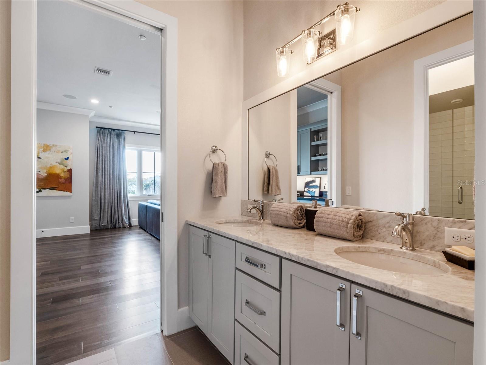 BALDWIN PARK UN #9A - Residential