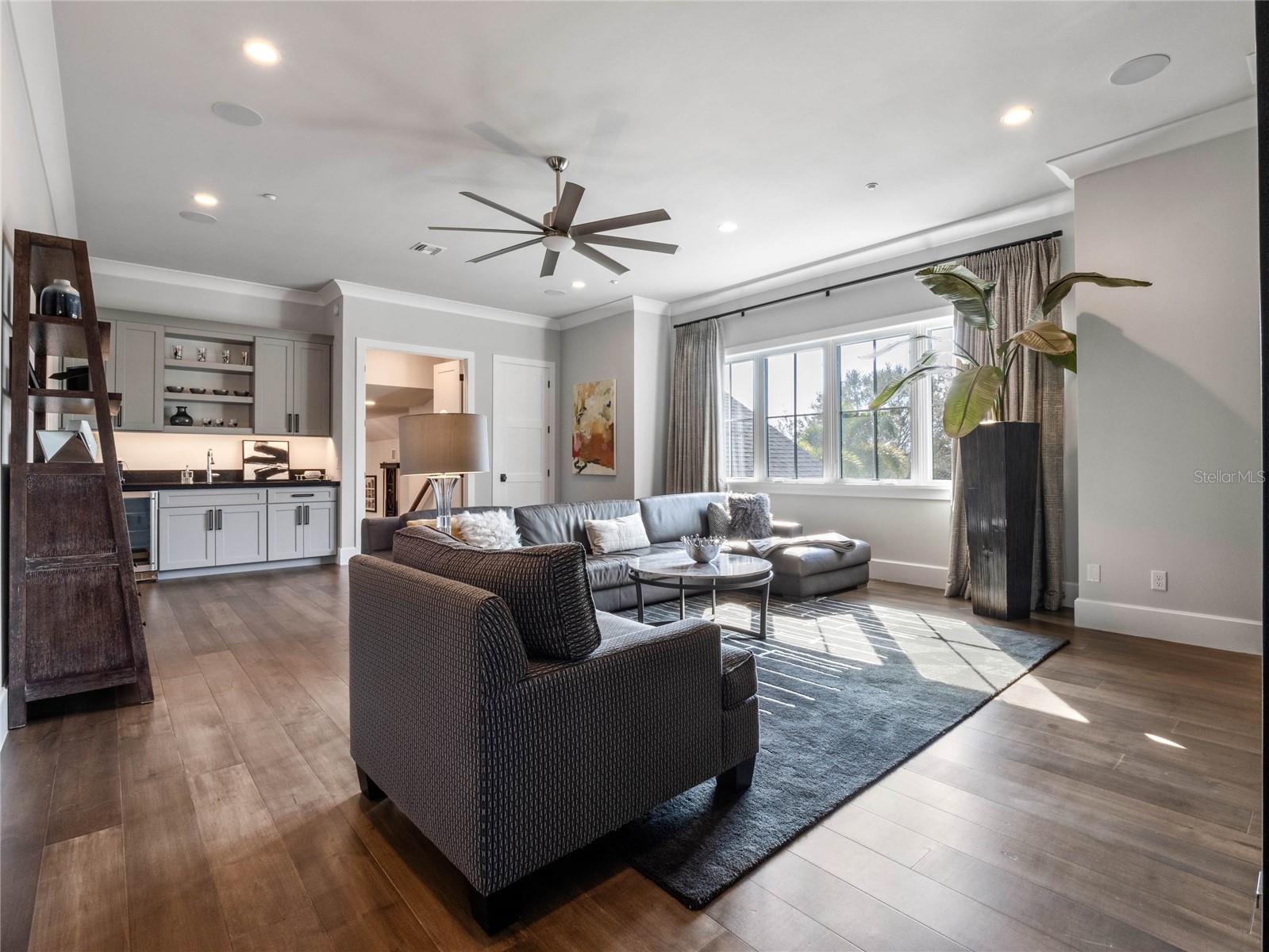 BALDWIN PARK UN #9A - Residential