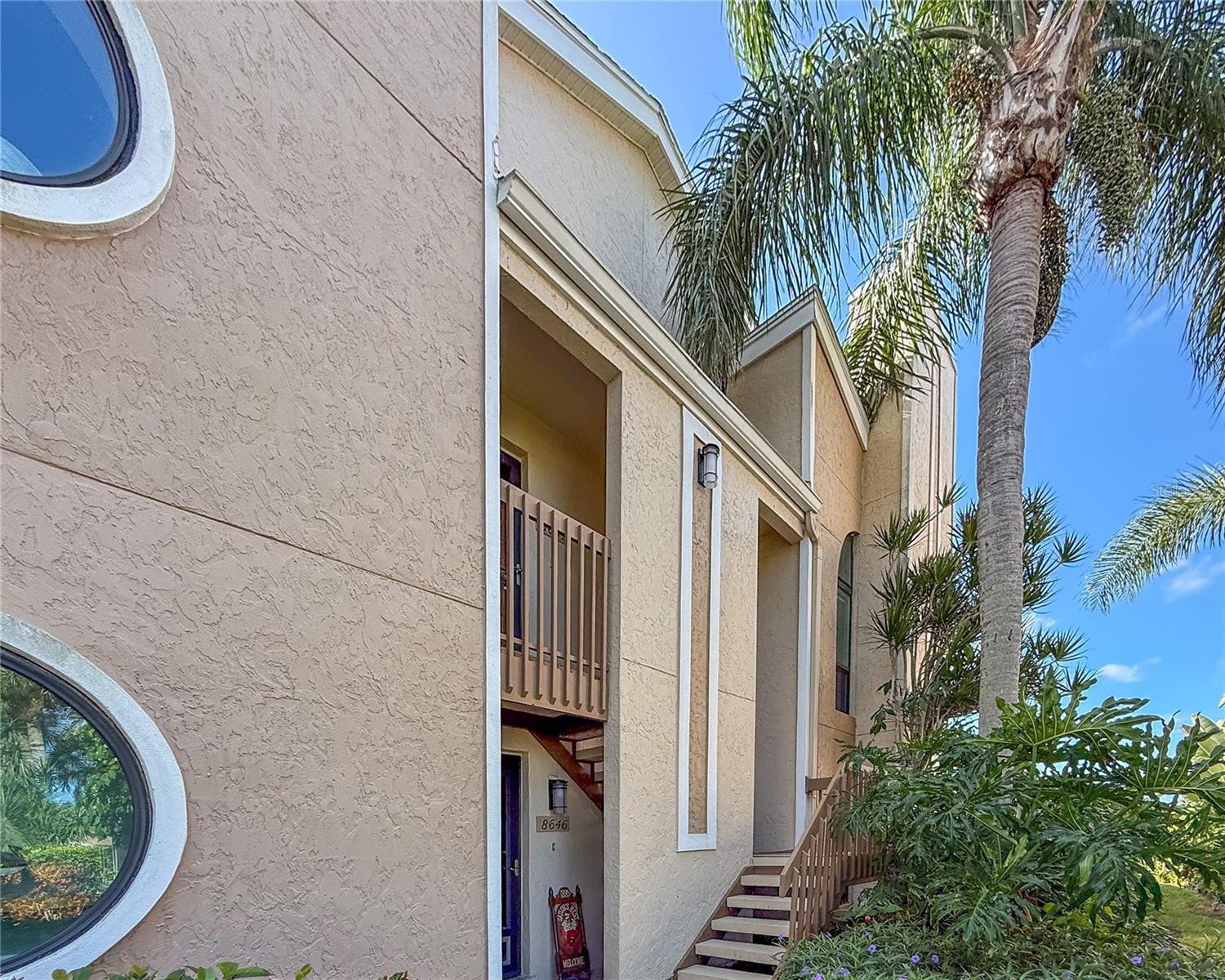 BAY HOLLOW - Residential