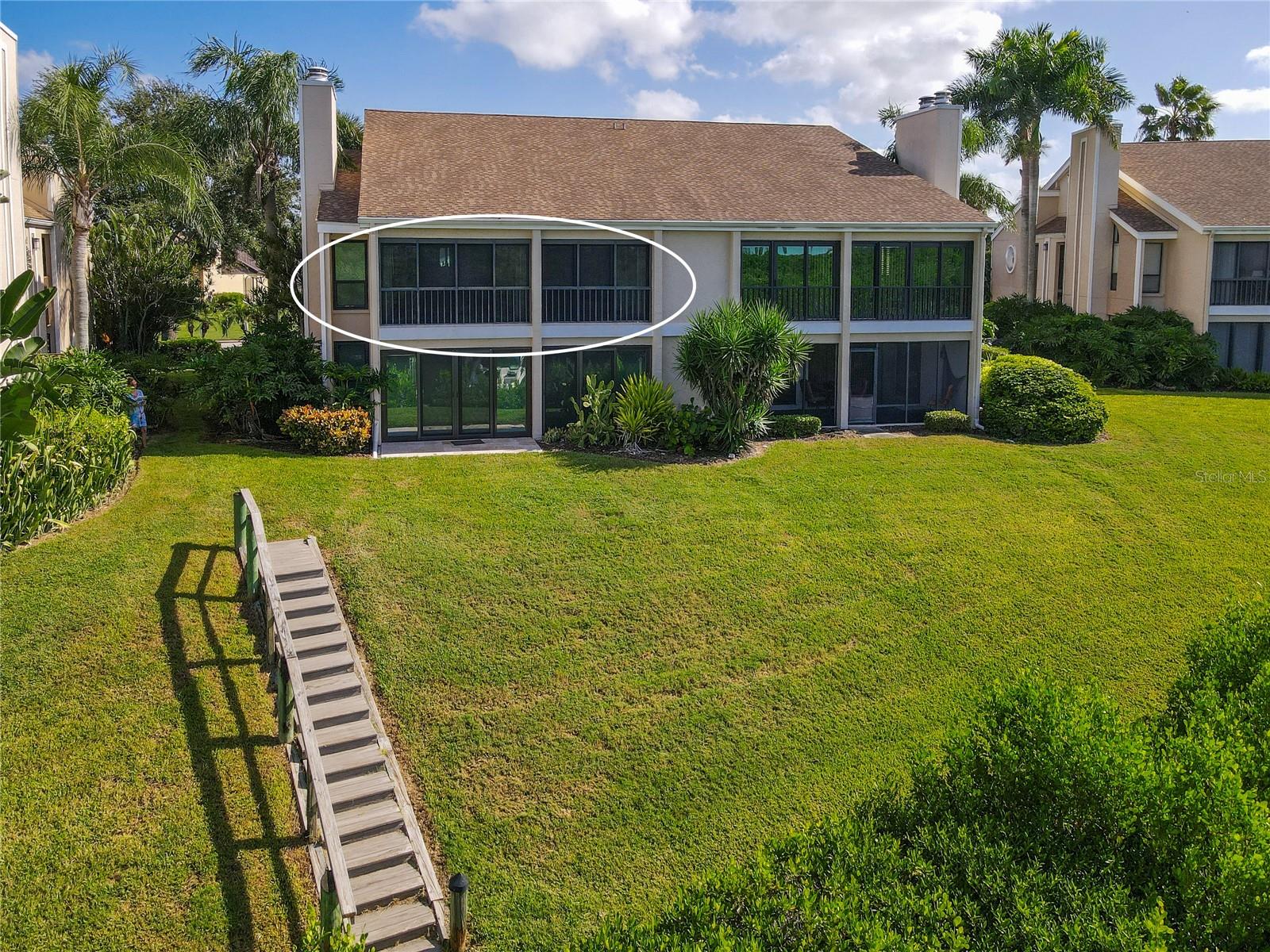 BAY HOLLOW - Residential