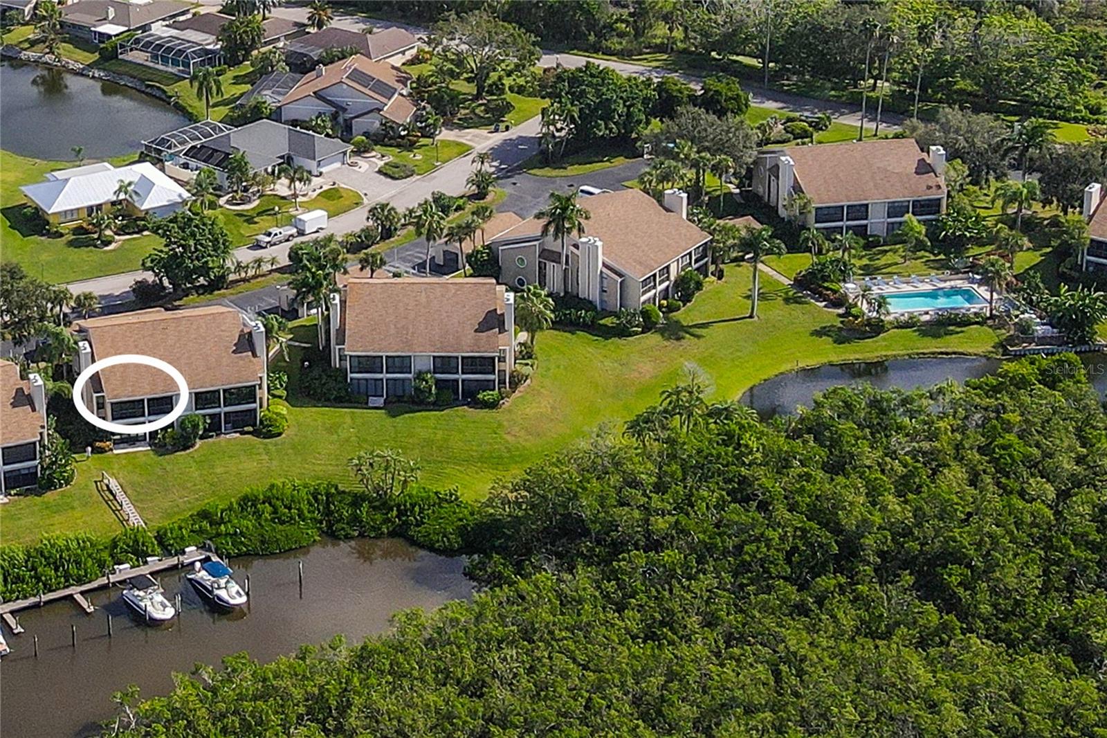 BAY HOLLOW - Residential