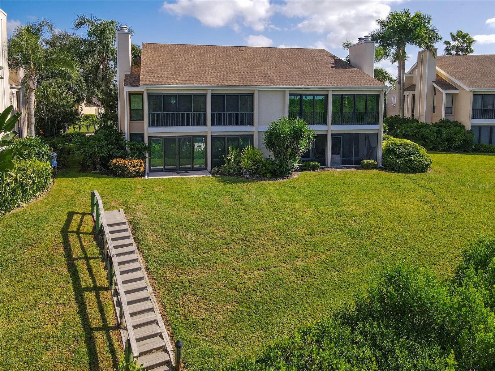 BAY HOLLOW - Residential