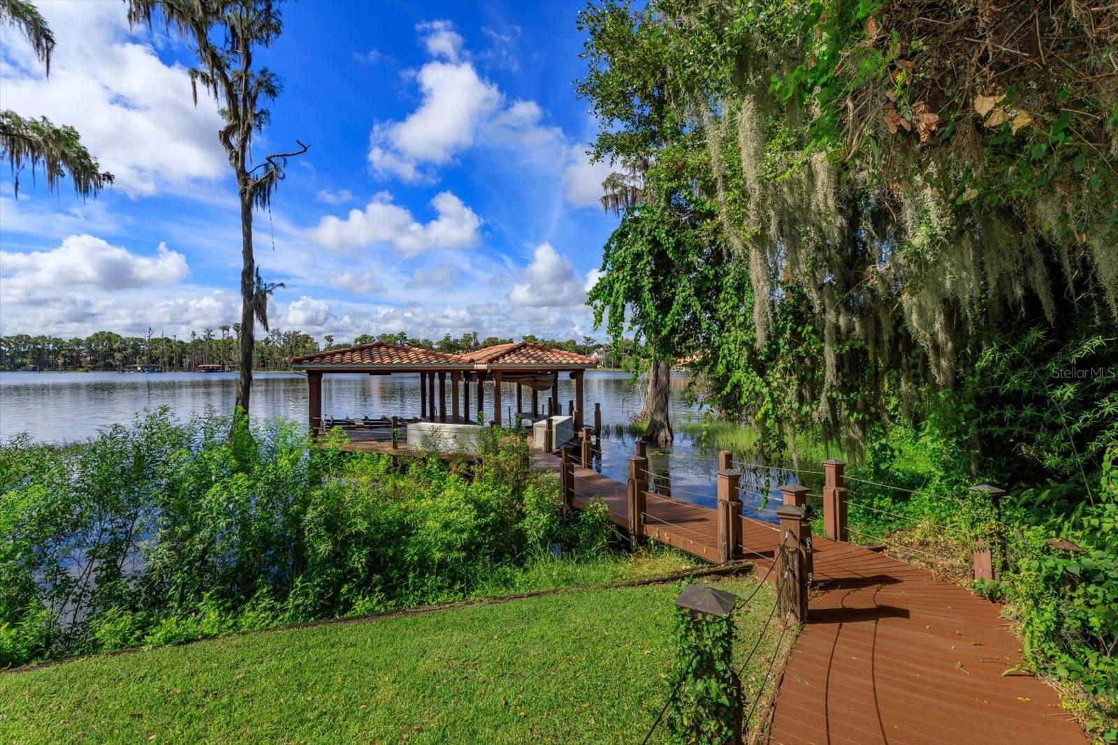 ISLEWORTH 01 AMD - Residential
