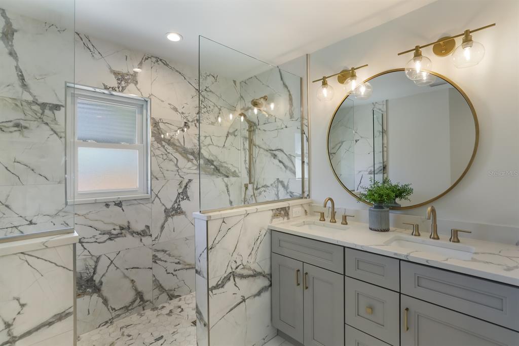 BAY PALMS ADD - Residential