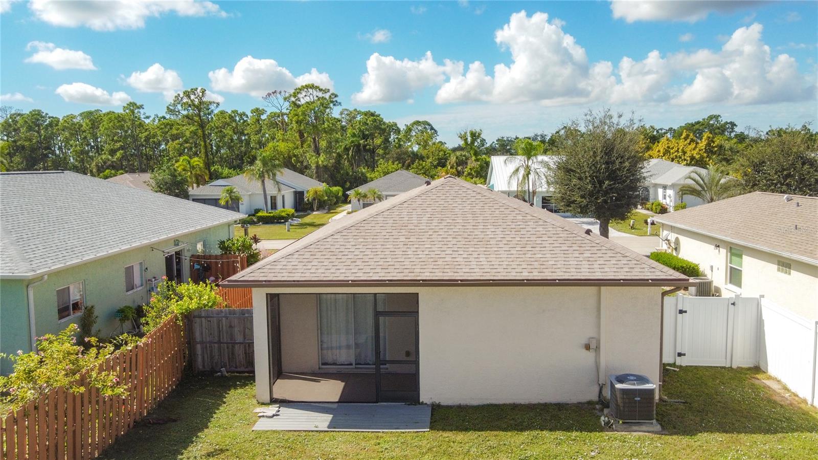 TREE TOPS AT RANGER POINT - Residential