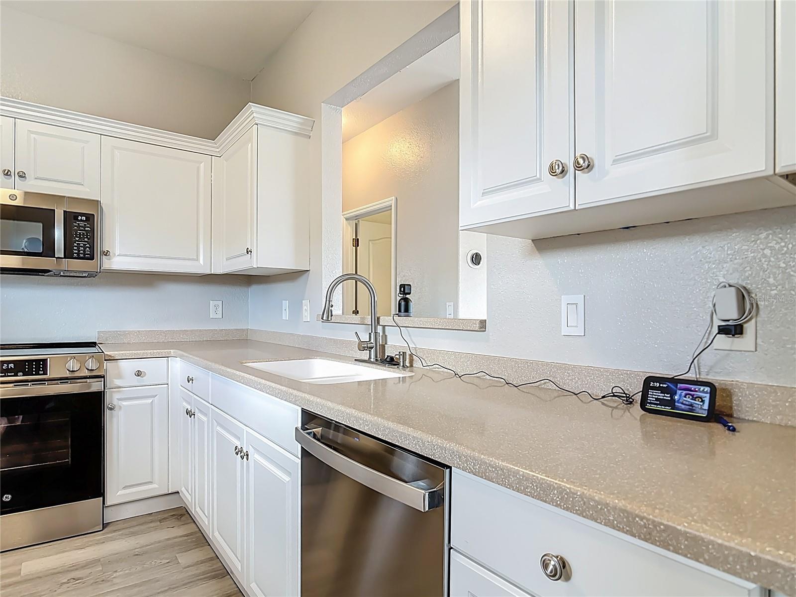 TREE TOPS AT RANGER POINT - Residential